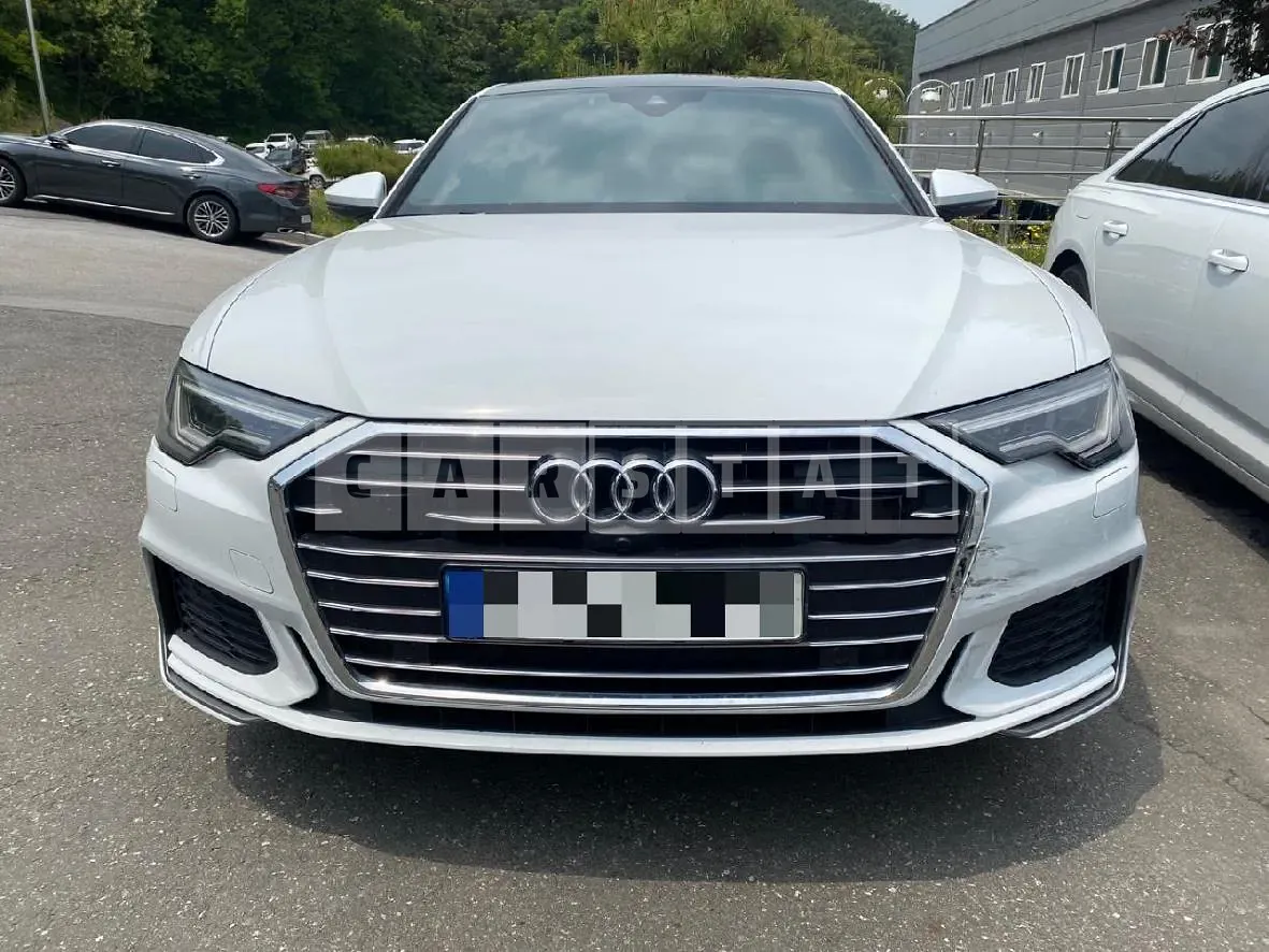 Photo 2 of 3: 2021 Audi (parts) A6 40 TDI Light — Korean insurance auction