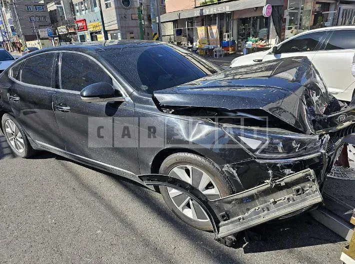 Photo 2 of 10: 2016 Kia K7 Hybrid — Korean insurance auction