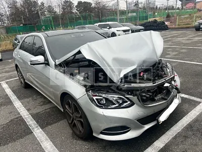 Photo 1 of 10: 2016 Mercedes-Benz E250 BlueTec 4Matic, VIN WDDHF9HB0GB314036 — Korean insurance auction