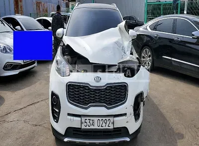 Photo 1 of 35: 2016 Kia Sportage, VIN KNAPM813BGK038217 — Korean insurance auction