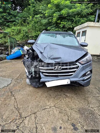 Photo 1 of 9: 2016 Hyundai Tucson, VIN KMHJ381ADHU251493 — Korean insurance auction