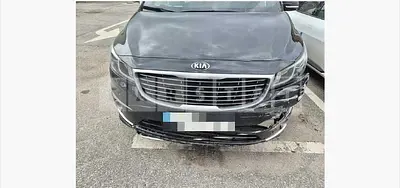 Photo 1 of 33: 2017 Kia Carnivals — Korean insurance auction