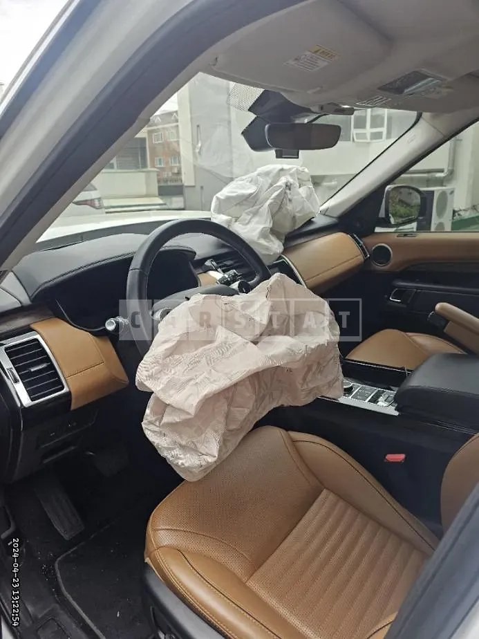 Photo 2 of 12: 2019 Land Rover Discovery TD6 — Korean insurance auction