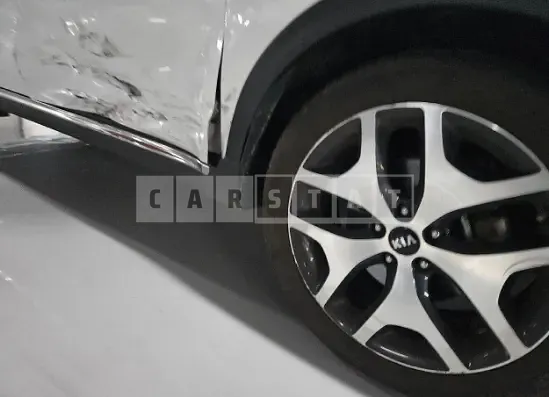 Photo 2 of 10: 2018 Kia Sportage — Korean insurance auction