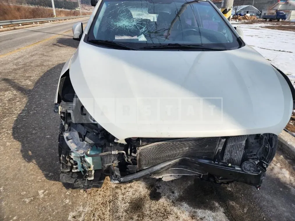 Photo 2 of 6: 2014 Hyundai Tucson ix — Korean insurance auction