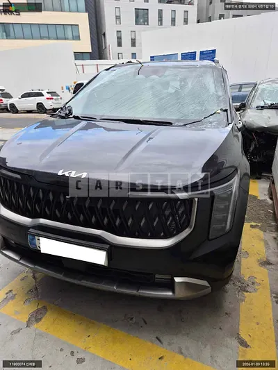 Photo 1 of 25: 2024 Kia Carnival Hybrid, VIN KNANE81ABRS004505 — Korean insurance auction
