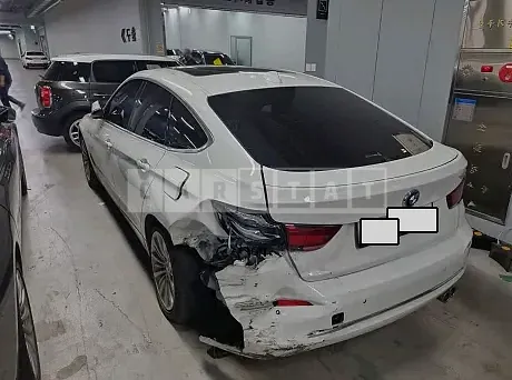 Photo 2 of 9: 2020 BMW 320d GranTurismo, VIN WBA8T3108LCD22978 — Korean insurance auction