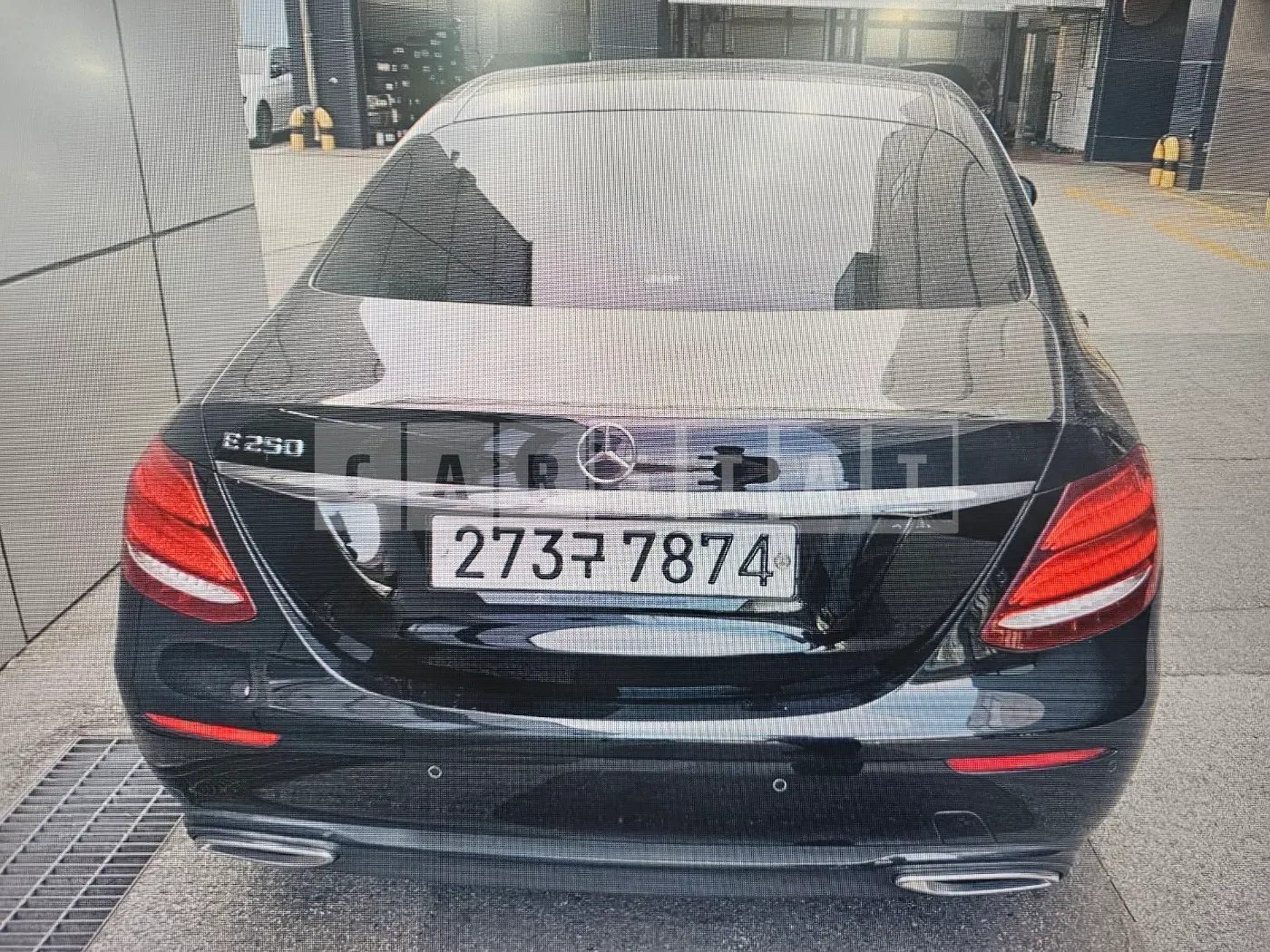 Photo 2 of 26: 2020 Mercedes-Benz E250 — Korean insurance auction