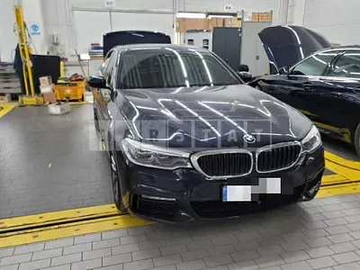 Photo 1 of 38: 2017 BMW 530i — Korean insurance auction