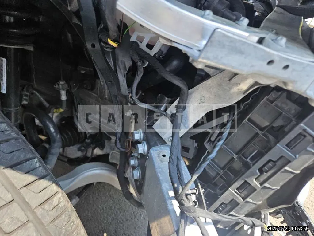 Photo 2 of 38: 2022 Mercedes-Benz GLC300 4Matic — Korean insurance auction