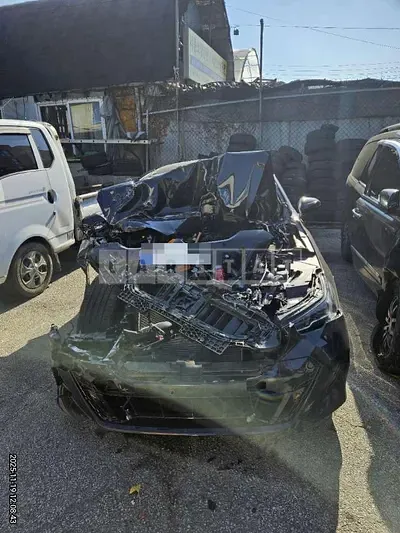 Photo 1 of 16: 2025 BMW 530e — Korean insurance auction