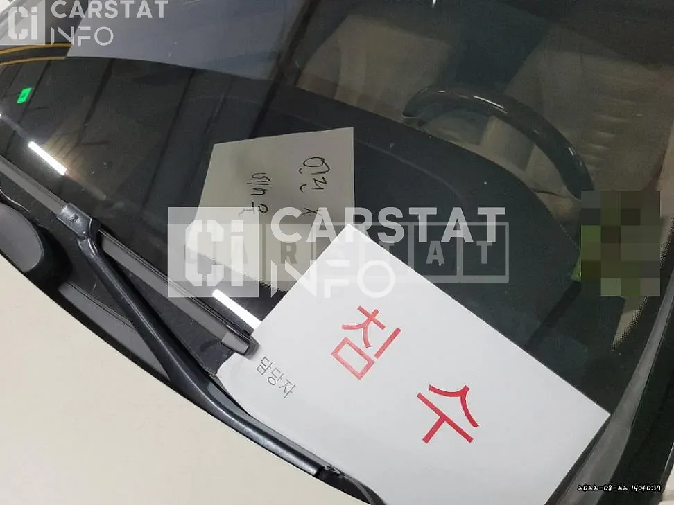 Photo 2 of 12: 2015 Mercedes-Benz Subsubbenz S550 4Matic — Korean insurance auction