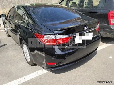 Photo 1 of 29: 2015 Lexus ES300h, VIN JTHBW1GG2F2090702 — Korean insurance auction
