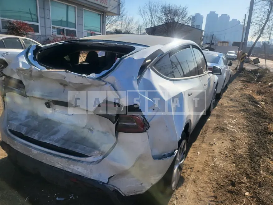 Photo 2 of 9: 2024 Tesla Model Y RWD — Korean insurance auction