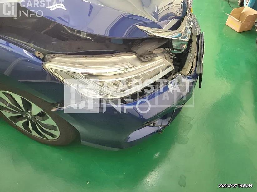 Photo 2 of 35: 2017 Honda Accord Hybrid — Korean insurance auction