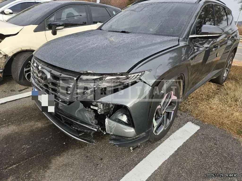 Photo 2 of 20: 2020 Hyundai Tucson 4WD — Korean insurance auction