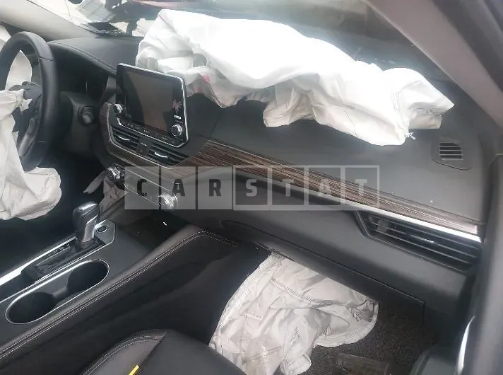Photo 2 of 9: 2020 Nissan Altima — Korean insurance auction