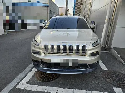 Photo 1 of 16: 2015 Jeep Straw Cherokee — Korean insurance auction