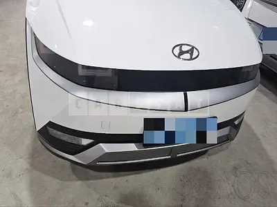 Photo 1 of 13: 2022 Hyundai IONIQ 5 Electric Motor AWD, VIN KMHKN81CPNU060172 — Korean insurance auction