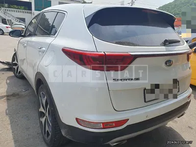 Photo 1 of 26: 2017 Kia Sportage 2.0 — Korean insurance auction