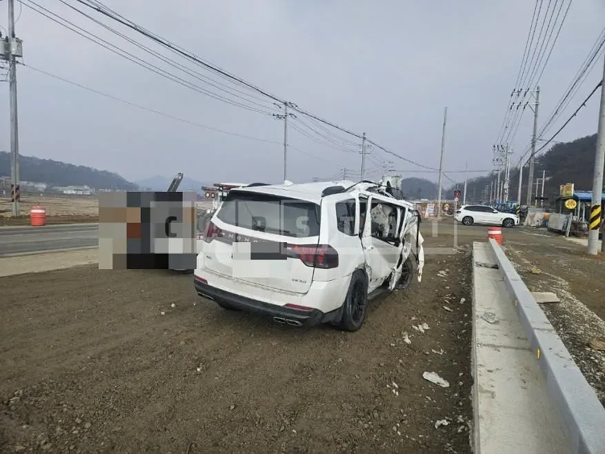 Photo 2 of 10: 2021 Kia Mojave 4WD — Korean insurance auction