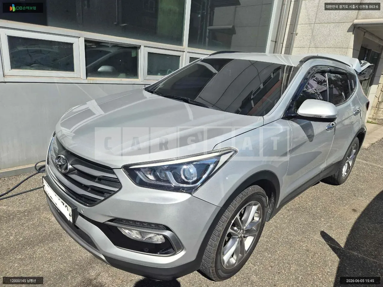 Photo 2 of 16: 2016 Hyundai Santa Fe, VIN KMHSW81UBGU642884 — Korean insurance auction