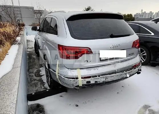 Photo 2 of 34: 2015 Audi Q7 35 TDI Four, VIN WAUZZZ4L7FD011484 — Korean insurance auction