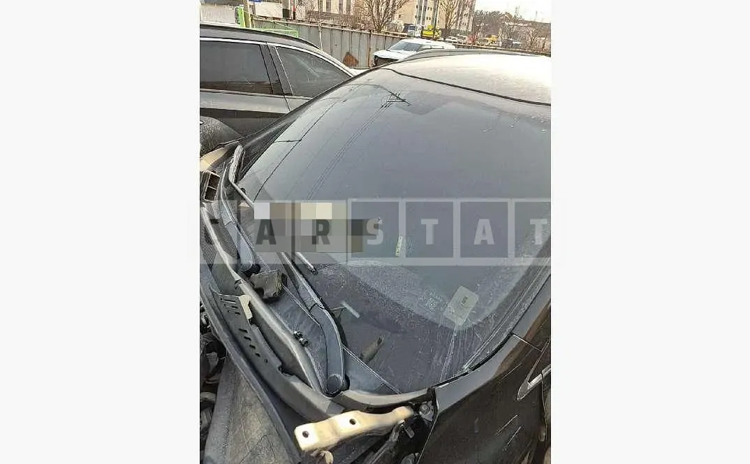 Photo 2 of 24: 2017 Kia Sorento — Korean insurance auction
