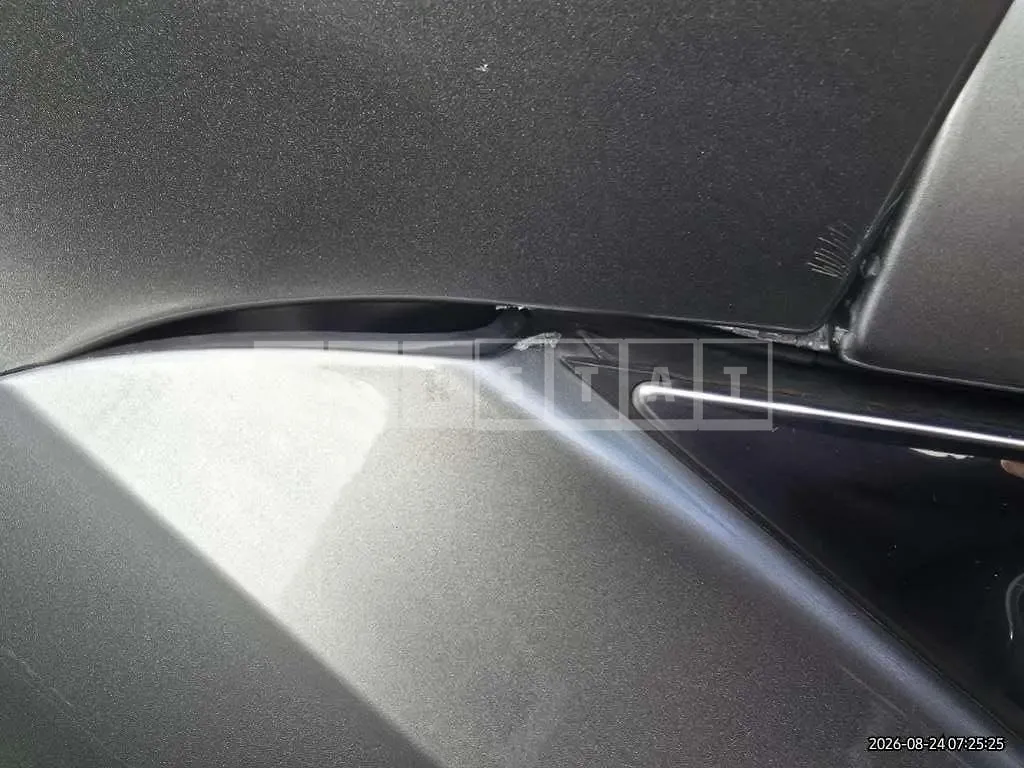 Photo 2 of 36: 2019 Lexus ES300h — Korean insurance auction