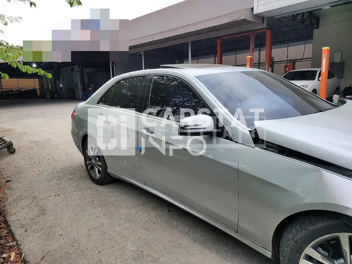 Photo 2 of 22: 2015 Mercedes-Benz E220 BlueTec, VIN WDDHF0AB6GB215212 — Korean insurance auction