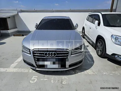 Photo 1 of 17: 2015 Audi A8 60 TDI quattro, VIN WAUZZZ4H9FN026557 — Korean insurance auction