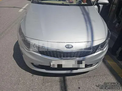 Photo 1 of 18: 2018 Kia K5 LPG — Korean insurance auction