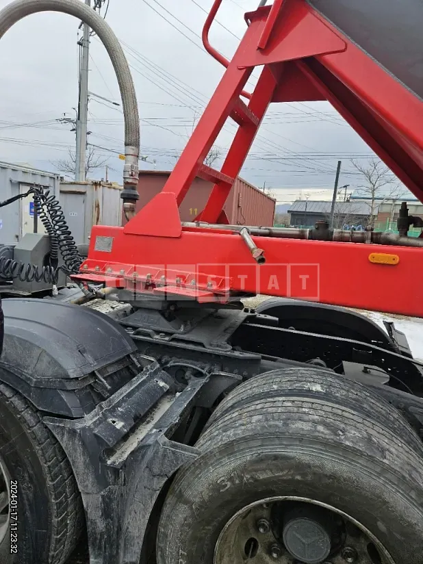 Photo 2 of 17: 2023 BMW Doosung 28.3M3 Bulk Trailer — Korean insurance auction
