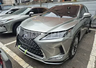 Photo 1 of 33: 2021 Lexus RX450h — Korean insurance auction