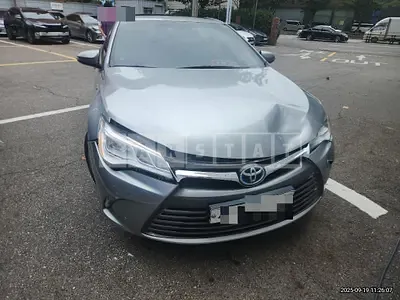 Photo 1 of 25: 2016 Toyota Camry Hybrid — Korean insurance auction
