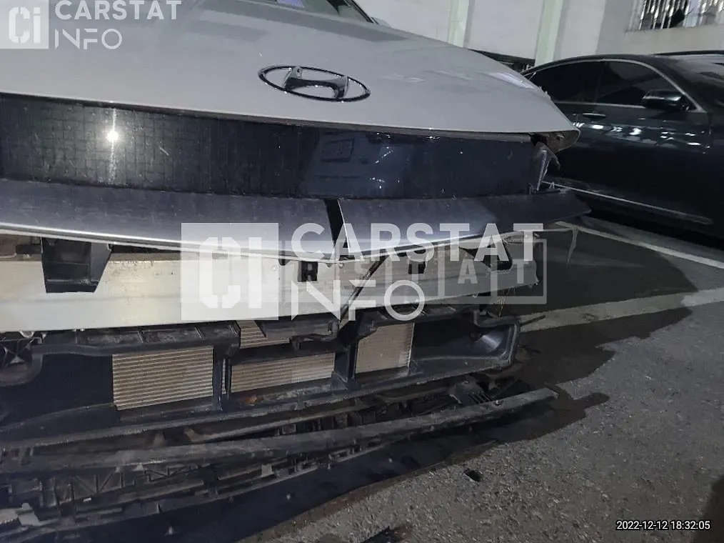 Photo 2 of 25: 2021 Hyundai Ionic 5 Long Range — Korean insurance auction