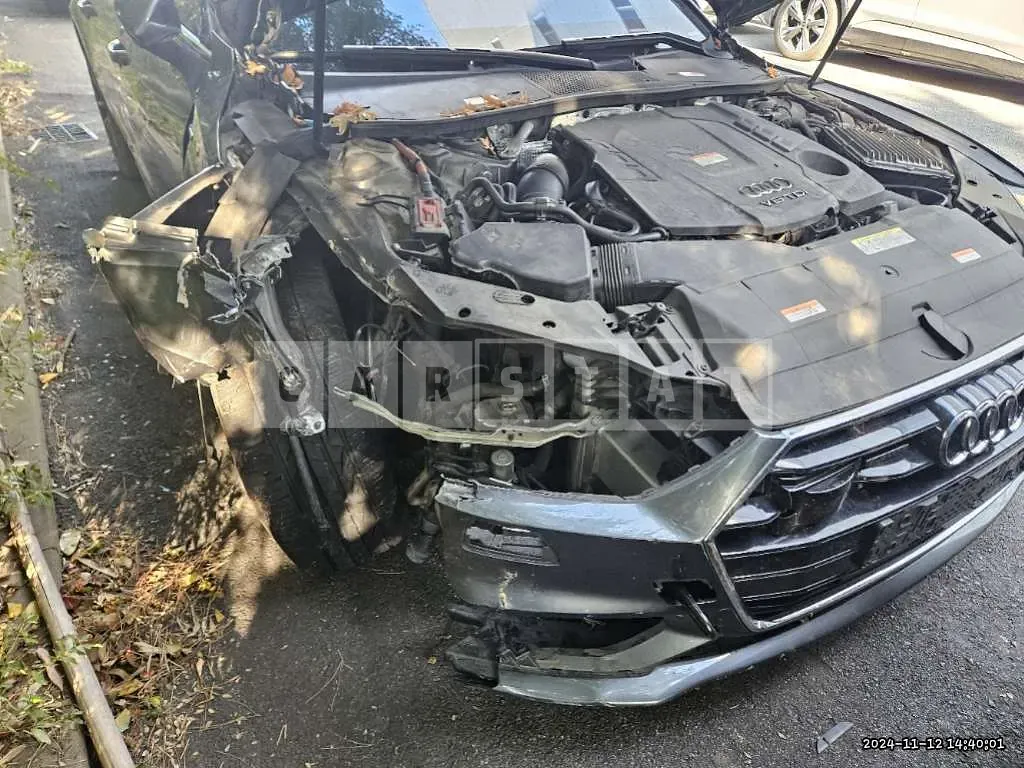 Photo 2 of 24: 2020 Audi A7 50 TDI quattro — Korean insurance auction