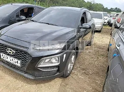 Photo 1 of 8: 2018 Hyundai Kona, VIN KMHK3816GJU136993 — Korean insurance auction