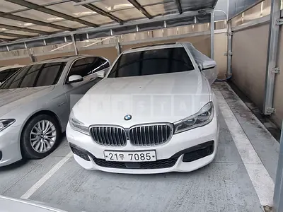 Photo 1 of 29: 2017 BMW 740d xDrive, VIN WBA7C6108HG760748 — Korean insurance auction