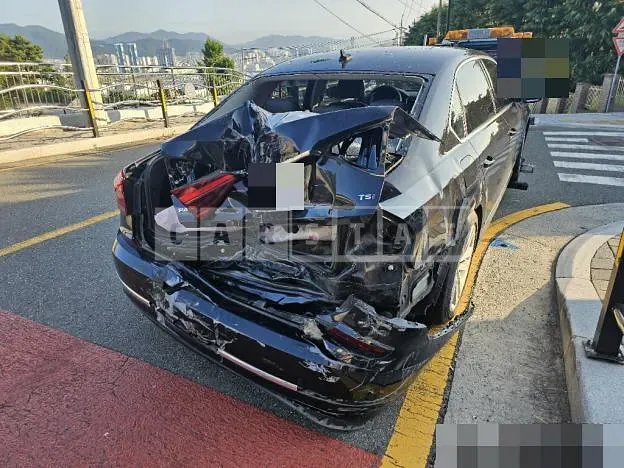 Photo 2 of 9: 2018 Volkswagen Passat 2.0 TSI — Korean insurance auction