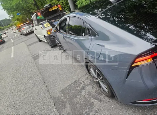 Photo 2 of 6: 2024 Toyota Prius — Korean insurance auction