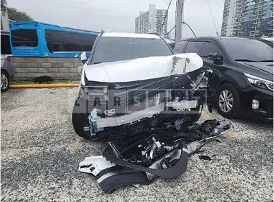 Photo 1 of 15: 2024 Hyundai Santa Fe — Korean insurance auction
