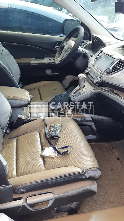 Photo 2 of 5: 2016 Honda Intering Marriage CR-V 4WD — Korean insurance auction