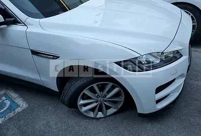 Photo 1 of 10: 2017 Jaguar F-Pace 20d, VIN SADCA2BN4HA073395 — Korean insurance auction