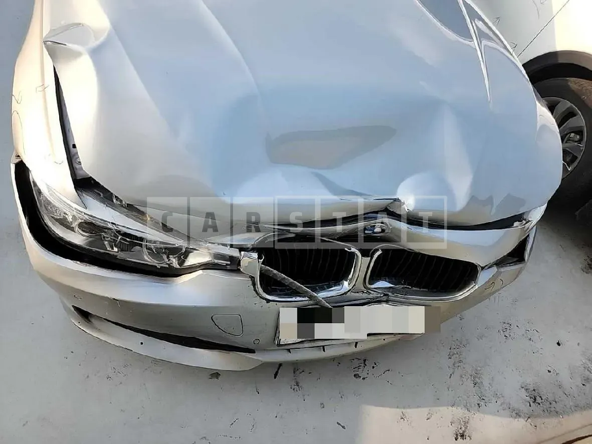 Photo 2 of 8: 2015 BMW 320d, VIN WBA3D3105FK277514 — Korean insurance auction