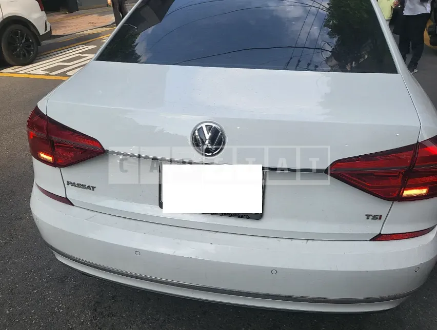 Photo 2 of 7: 2016 Volkswagen Passat 1.8 TSI — Korean insurance auction