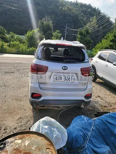 Photo 1 of 15: 2019 Kia Sorento, VIN KNAPG81ADKA519065 — Korean insurance auction