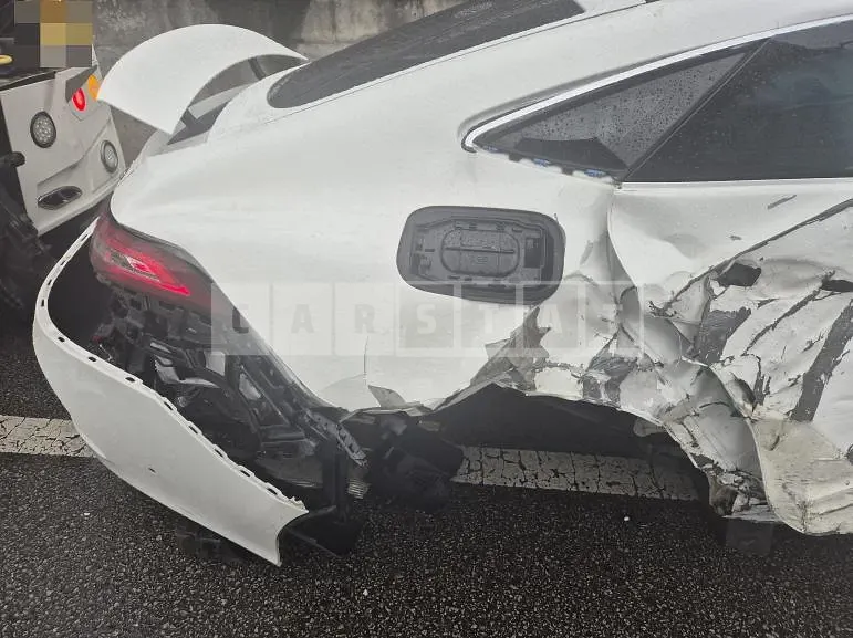 Photo 2 of 44: 2023 Mercedes-Benz AMG GT43 4Matic + — Korean insurance auction