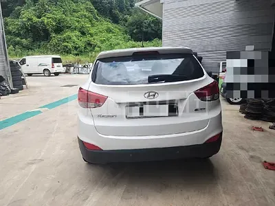Photo 1 of 5: 2015 Hyundai Tucson ix — Korean insurance auction