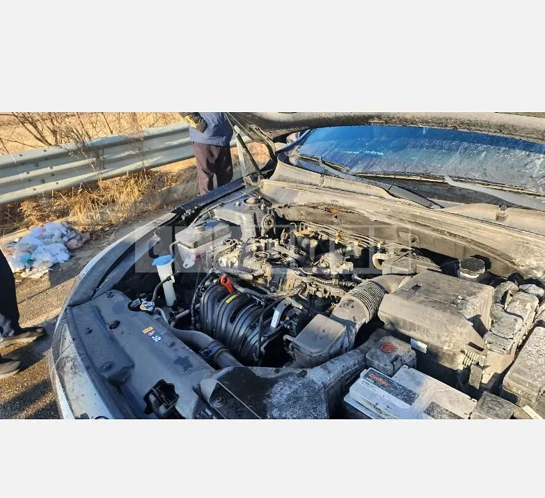 Photo 2 of 5: 2017 Kia K7 — Korean insurance auction
